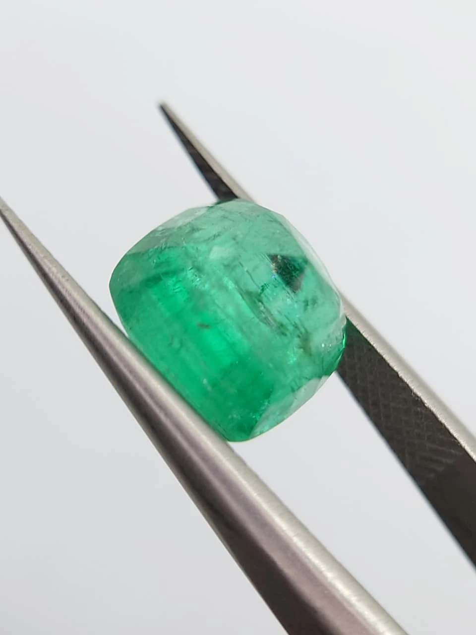 3.5ct Natural Cushion Cut Emerald from Afghanistan — view 2